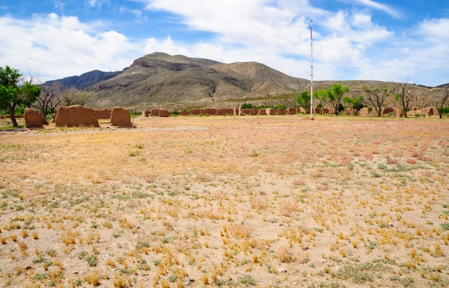 large house in Tijeras and Cedar Crest, NM with trees that are trimmed 2